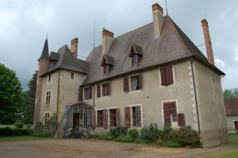 Château des Gouttes, Thionne.