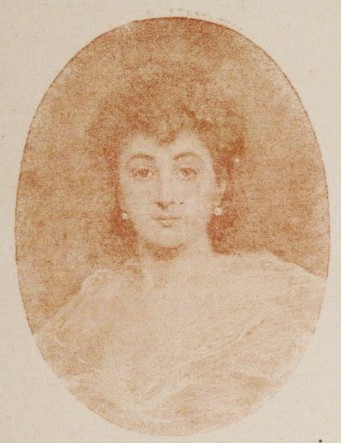 Noémie DEBIENNE Artiste moulinoise